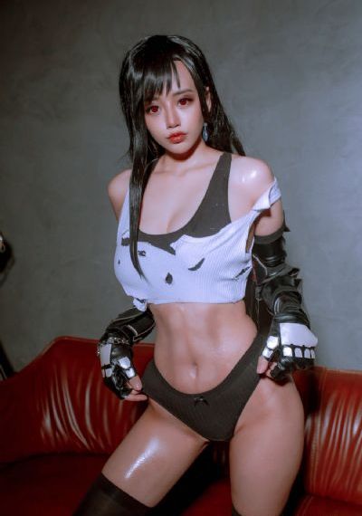 欧美女人老少配_超清高清迅雷在线观看