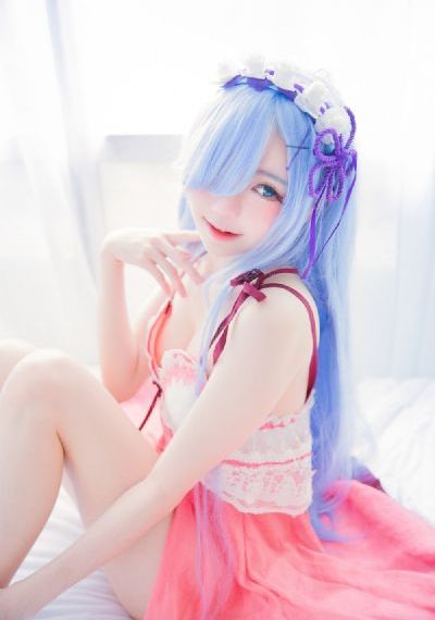 欧美艳星kiaramiaass_1080P神马在线观看